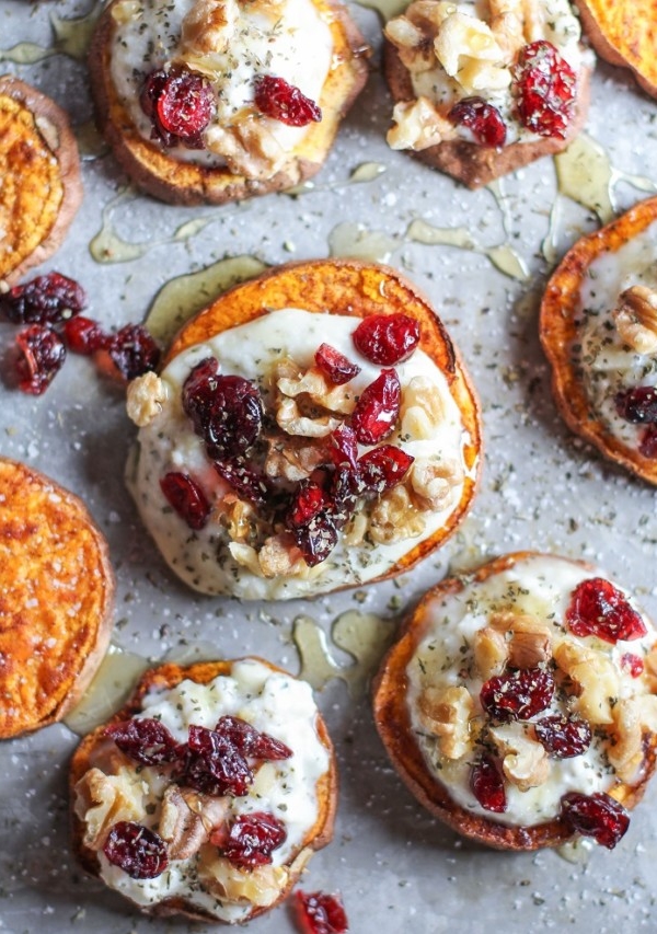 Sweet Potato Rounds with Herbed Ricotta Roasted Walnuts, Cranberries, and Honey | TheRoastedRoot.net an easy and healthy appetizer! #recipe #glutenfree #healthy #holiday