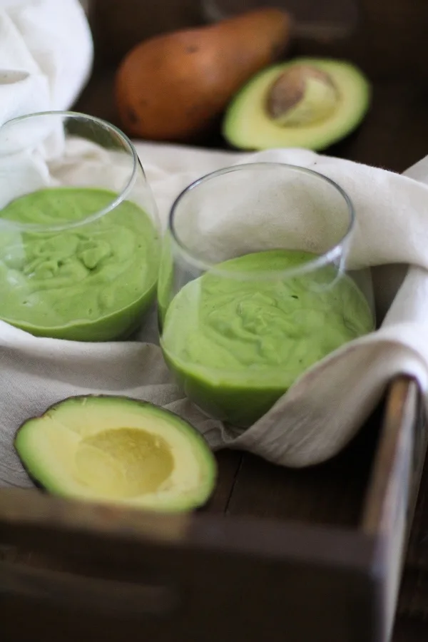 Pear Avocado Ginger Kale Smoothie - The Roasted Root