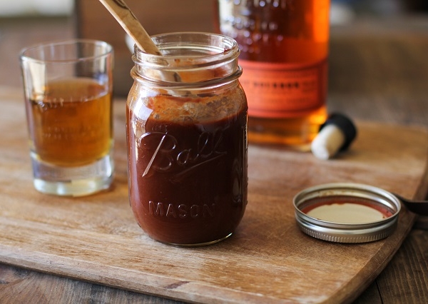 Maple Bourbon Barbecue Sauce - a refined-sugar free, easy recipe that can be made in just 30 minutes!
