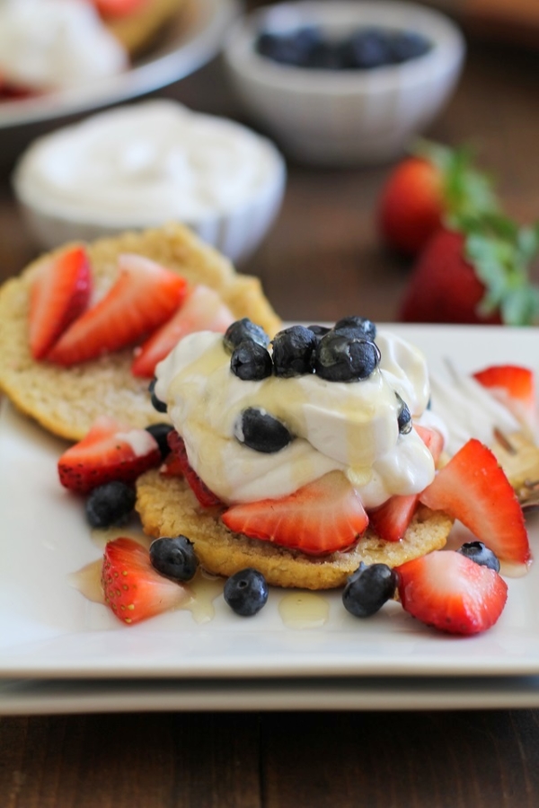 Grain-Free Strawberry Shortcake - this healthy dessert is vegan and paleo-friendly! | theroastedroot.net #recipe #sugarfree #glutenfree