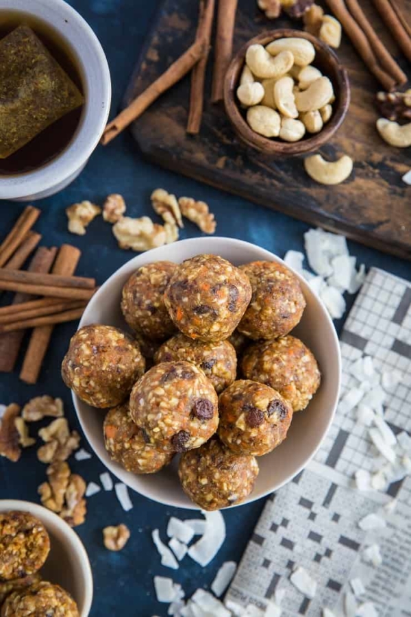 Carrot Cake Fat Balls - these naturally sweetened, grain-free, paleo snacks are quick and easy to prepare