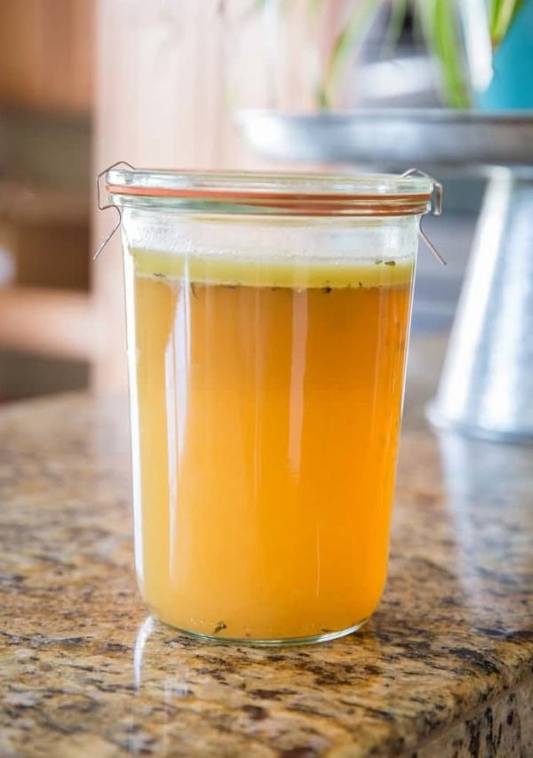 cropped-chicken_bone_broth_instant_pot_2.jpg