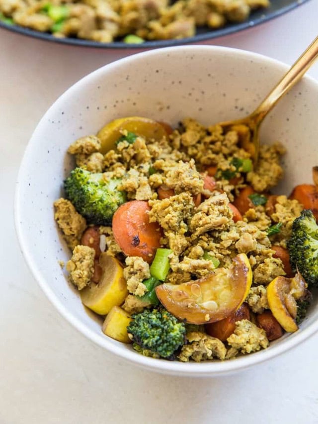 TURMERIC GINGER GROUND TURKEY BOWLS STORY - The Roasted Root