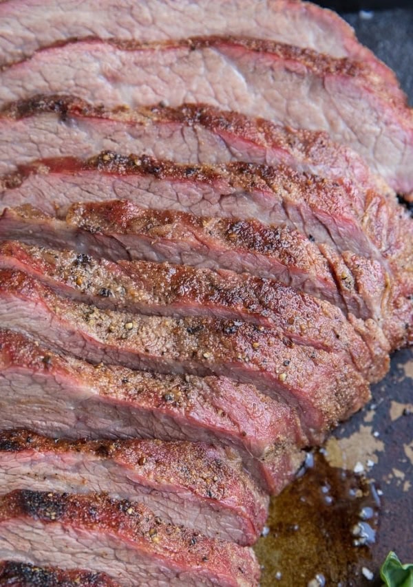 Smoked Tri Tip Recipe - an easy, amazing goof-proof smoked tri tip recipe including how to dry brine meat for the best result. Everything you need to know about smoking tri tip!