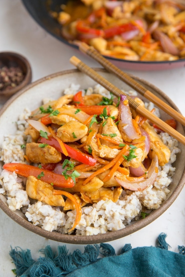 Easy Healthy Szechuan Chicken made paleo, gluten-free, soy-free, refined sugar-free, and absolutely delicious! Healthier than takeout and fun to prepare!