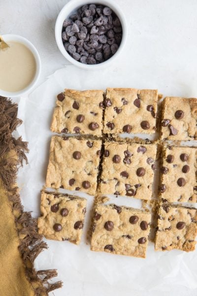 Flourless Tahini Chocolate Chip Cookie Bars - The Roasted Root