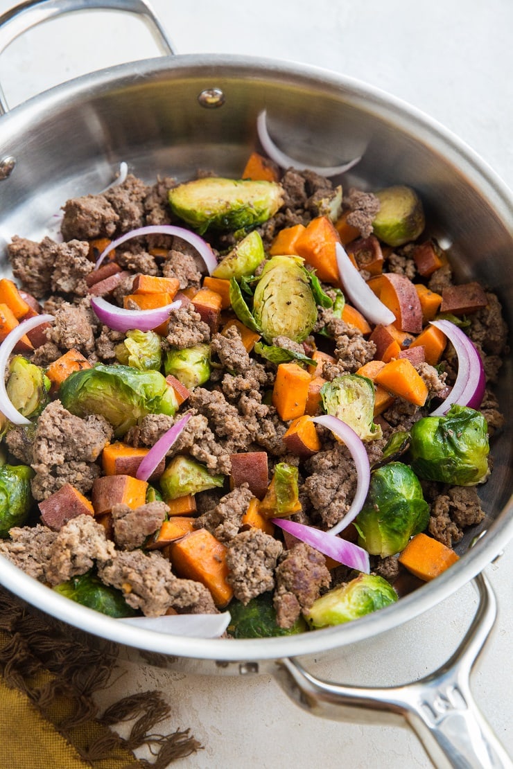 Easy Ground Beef and Bacon Skillet Recipe: Only One Pan