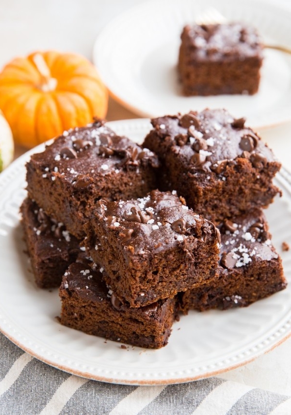 Flourless Rolled Oat Pumpkin Brownies made refined sugar-free, dairy-free, and healthier. A magically delicious dessert or snack!