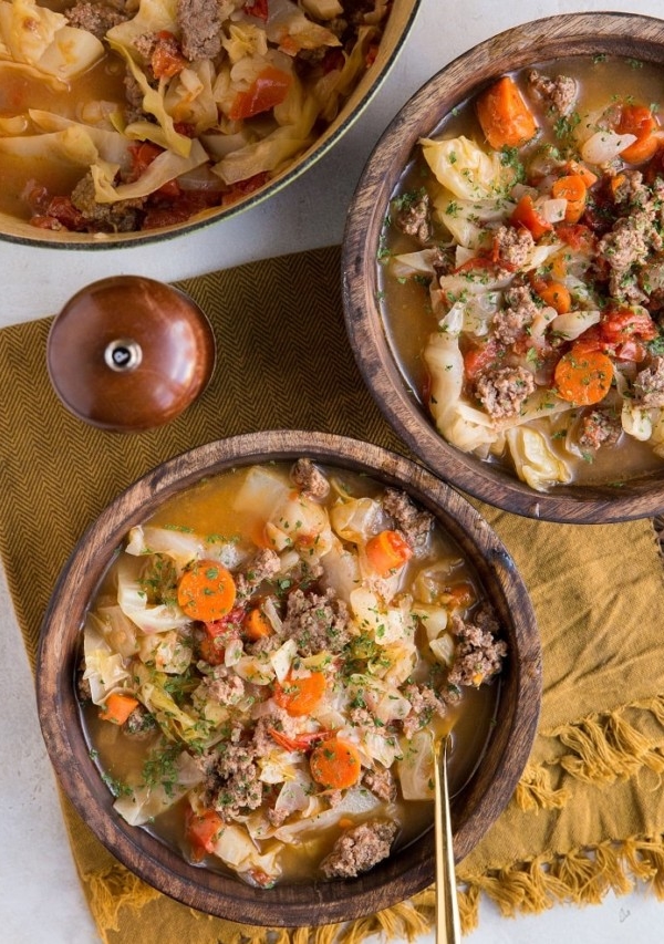 Ground Beef and Cabbage Soup - a simple yet satisfying healthy meal that's easy to prepare!