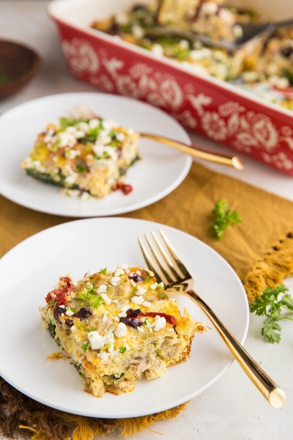 Greek Sausage Breakfast Casserole with Feta, Spinach, Sun-Dried Tomatoes, Artichoke Hearts, and Olives - a remarkably flavorful keto breakfast recipe