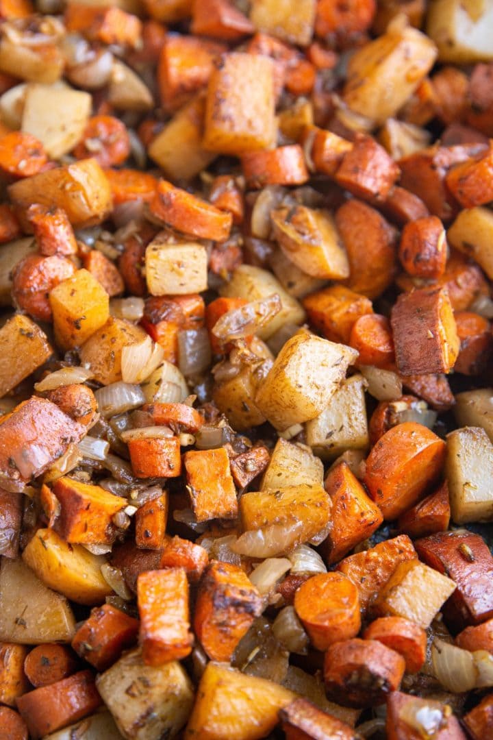 Balsamic Roasted Root Vegetables   Balsamic Roasted Root Vegetables 7 720x1080 