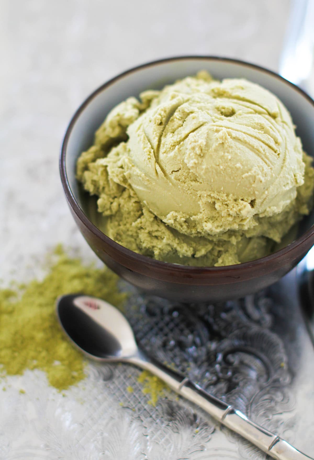 Green Tea Coconut Milk Ice Cream made with only a few ingredients! Matcha, coconut milk, and pure maple syrup is all you need to make this healthy dessert!