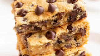 Almond Flour Chocolate Chip Cookie Bars - The Roasted Root