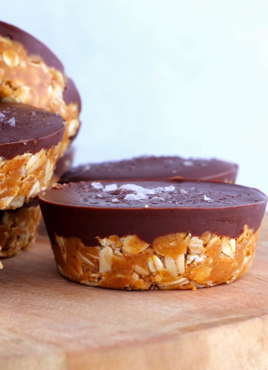 No-Bake Oatmeal Peanut Butter Cups - The Roasted Root