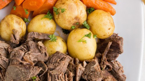 Pot roast discount vegetables instant pot