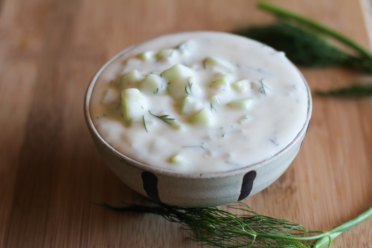 How to Make Homemade Tzatziki Sauce