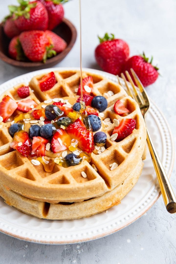 Oatmeal Protein Waffles (gluten-free) - The Roasted Root