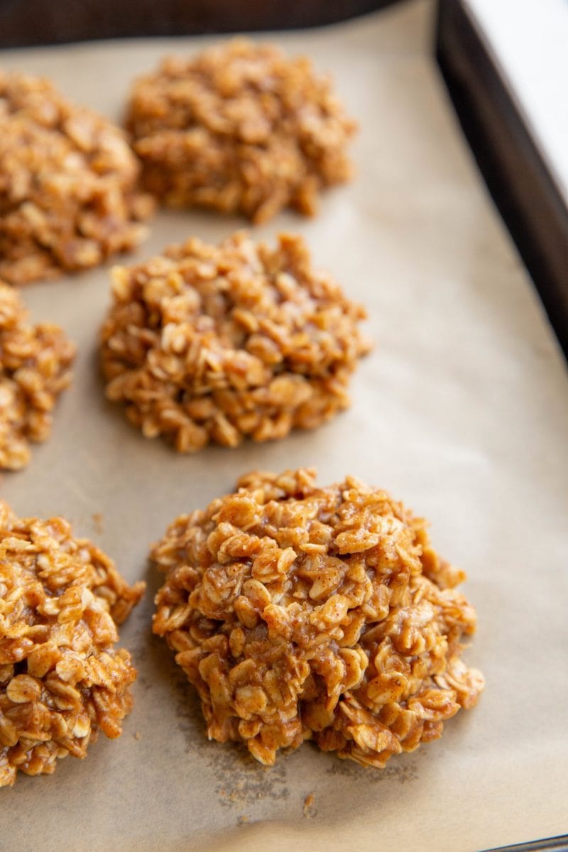 5-Ingredient Almond Butter No-Bake Oatmeal Cookies - The Roasted Root