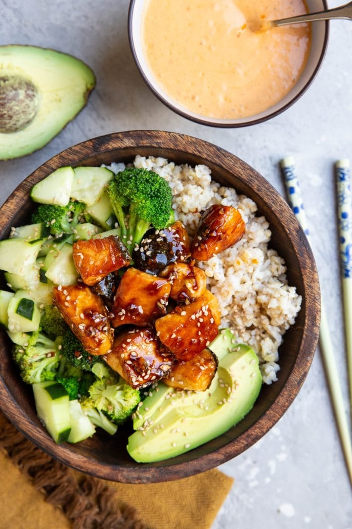 Crispy Bang Bang Salmon Bites Bowls The Roasted Root